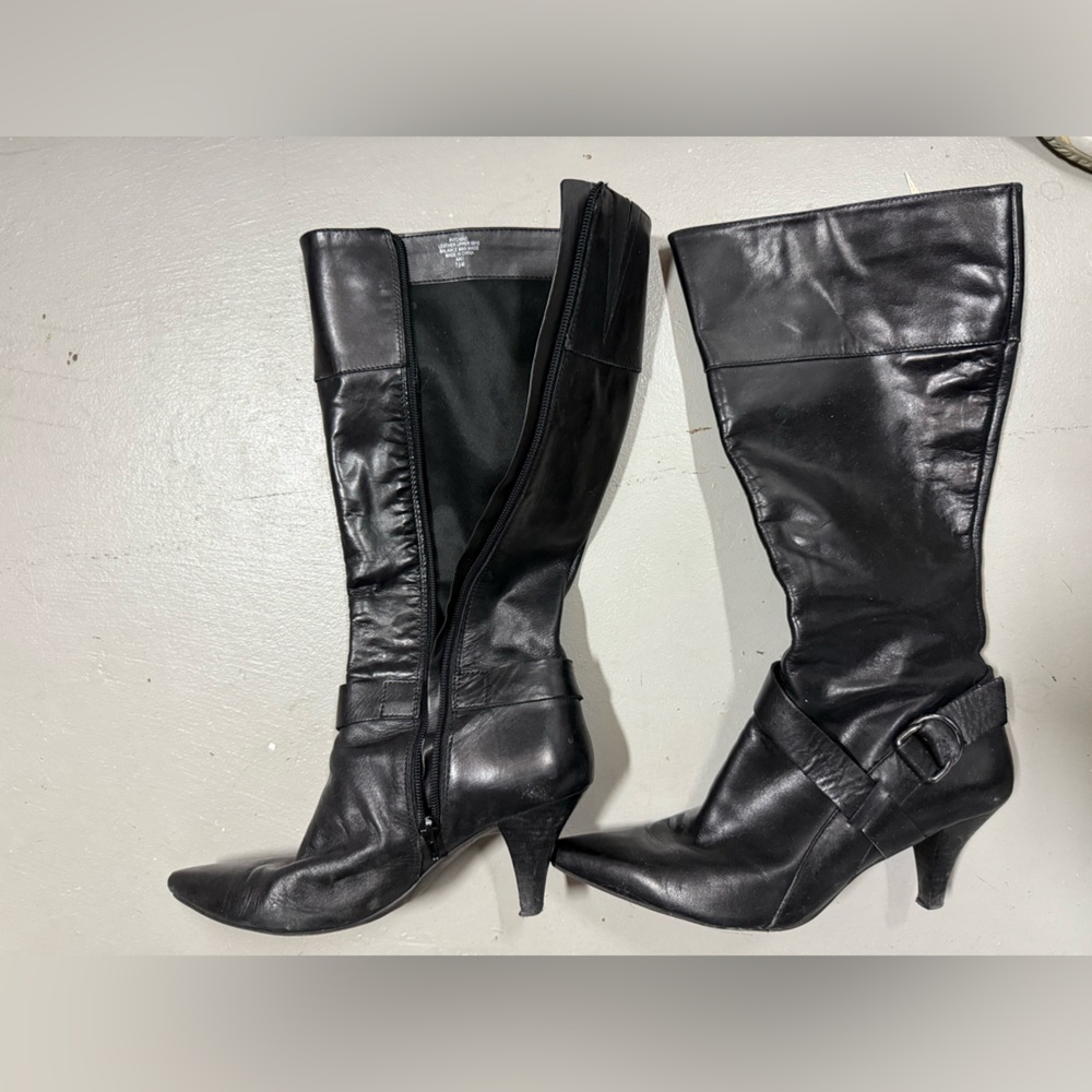 Elegant Black Leather Calf-High Boots